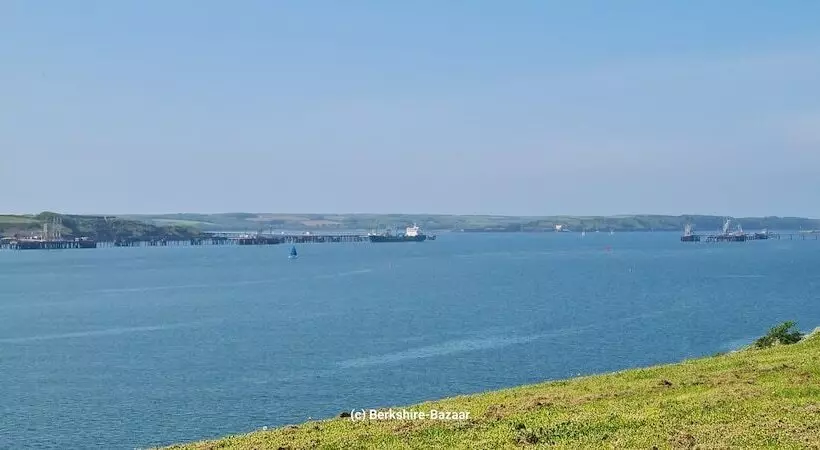Luxury Sea View Modernised Pembrokeshire Cottage