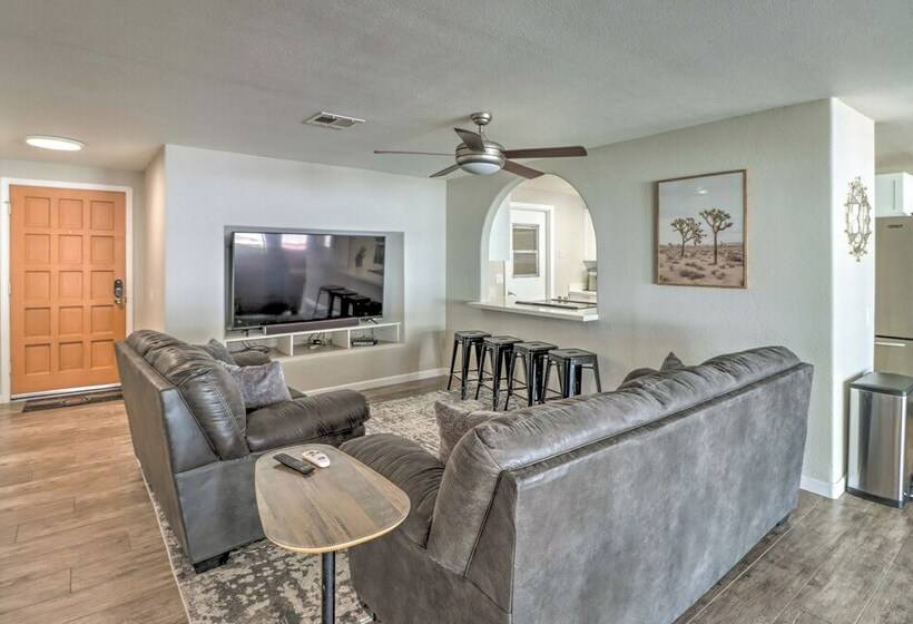 Mesa Retreat W/ Fenced Yard, Walk To Sloan Park!