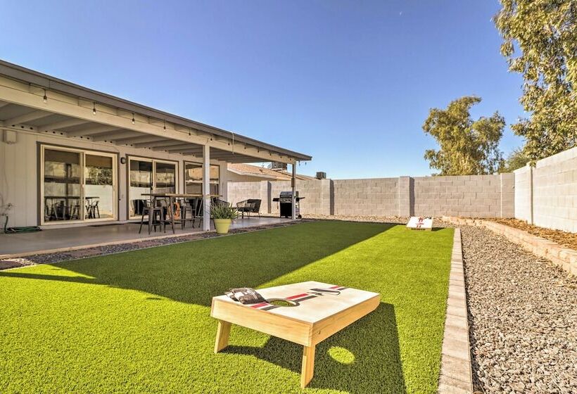 Mesa Retreat W/ Fenced Yard, Walk To Sloan Park!