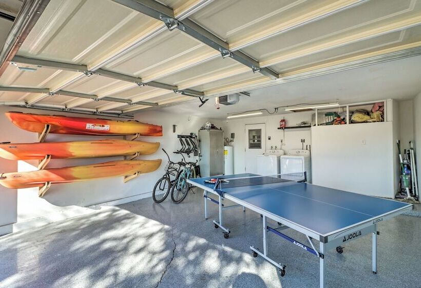 Mesa Retreat W/ Fenced Yard, Walk To Sloan Park!