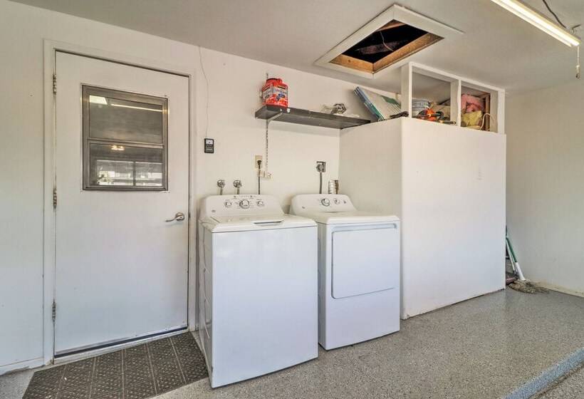 Mesa Retreat W/ Fenced Yard, Walk To Sloan Park!