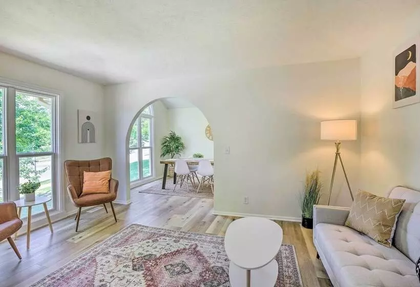 Modern Boho Gem: Yard + 10 Mi To Baxter Arena