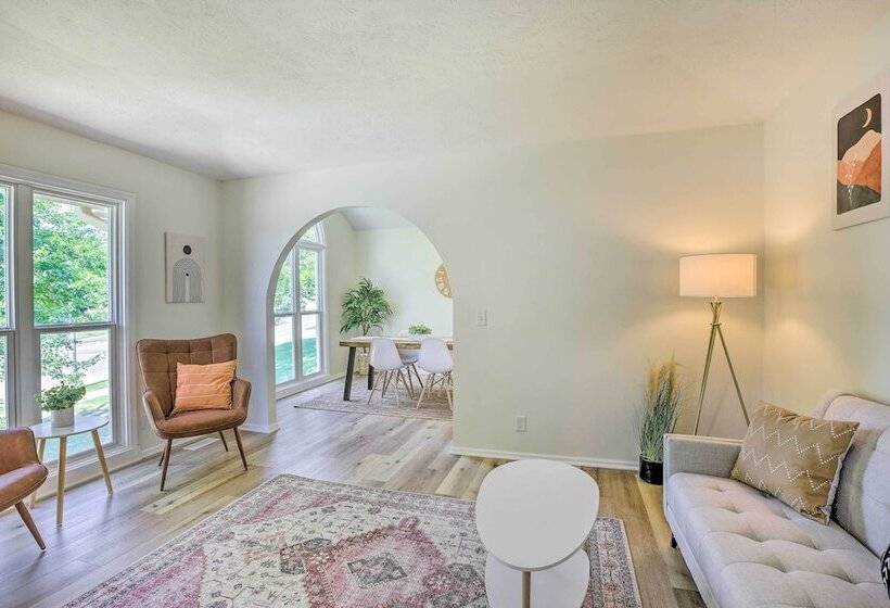 Modern Boho Gem: Yard + 10 Mi To Baxter Arena