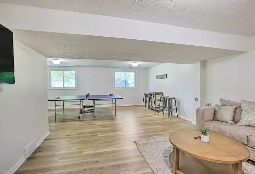 Modern Boho Gem: Yard + 10 Mi To Baxter Arena