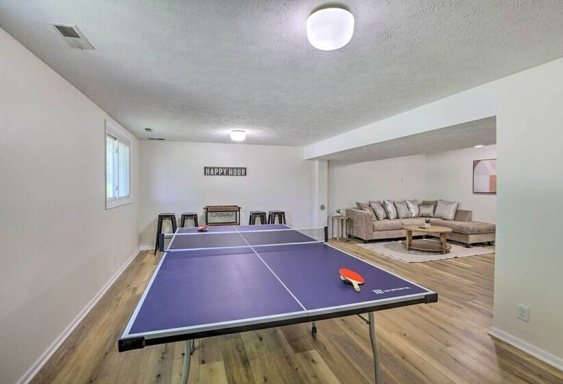 Modern Boho Gem: Yard + 10 Mi To Baxter Arena