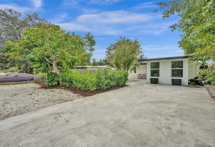 Пансион Casa Sueno 3br Home With Saltwater Pool