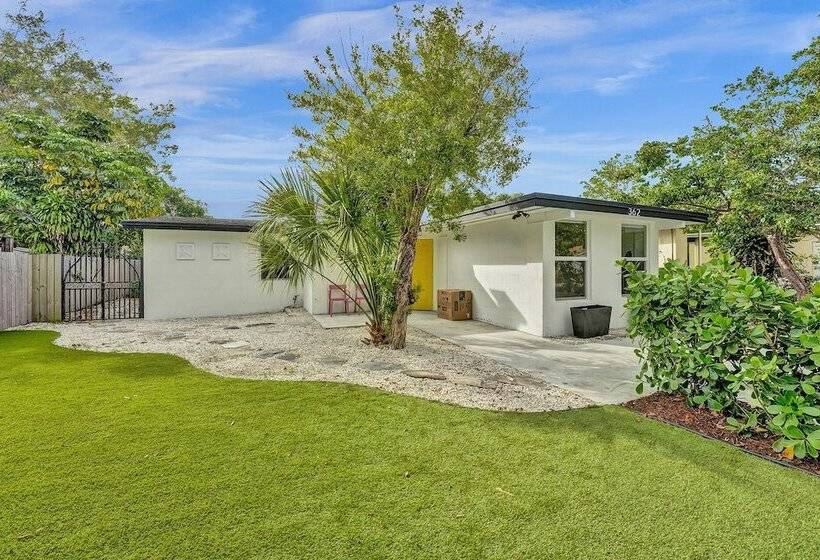 Пансион Casa Sueno 3br Home With Saltwater Pool