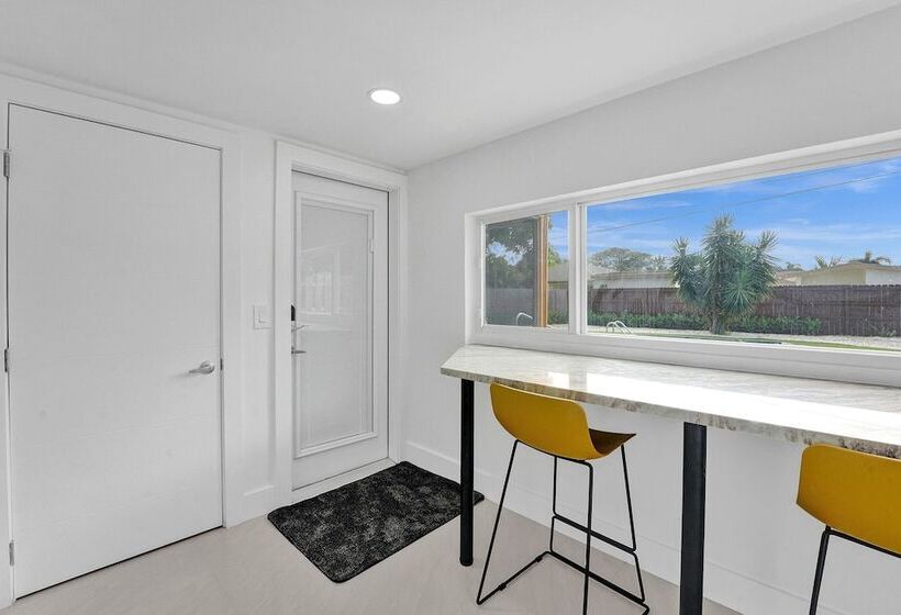 Пансион Casa Sueno 3br Home With Saltwater Pool