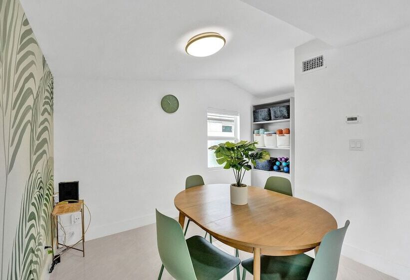 Пансион Casa Sueno 3br Home With Saltwater Pool