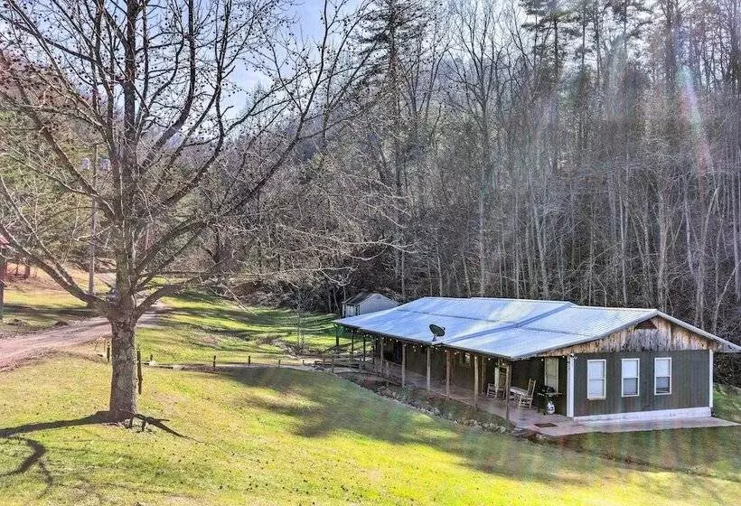 Cherokee Nat L Forest Retreat: Renovated Cabin!