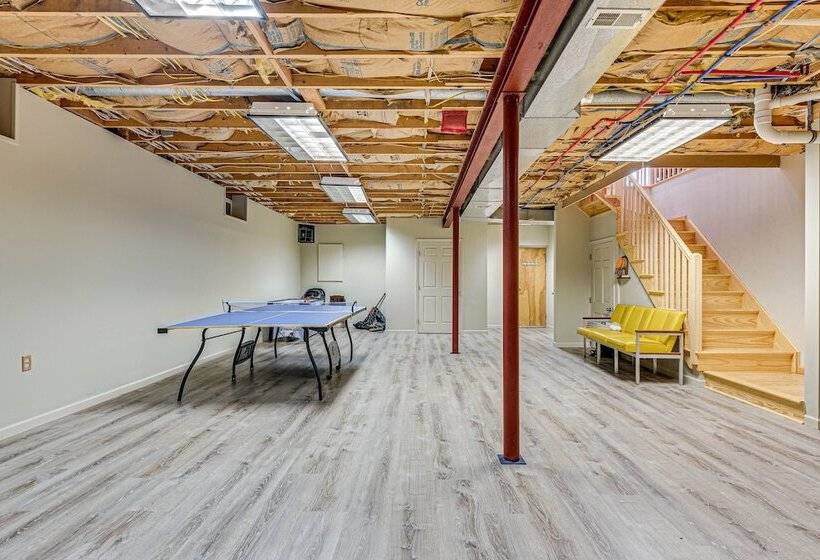 2 Mi To Elk Mountain: Poconos Escape On 11 Acres!