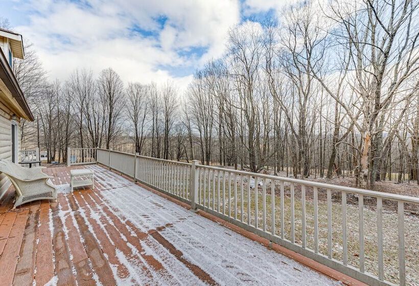 2 Mi To Elk Mountain: Poconos Escape On 11 Acres!