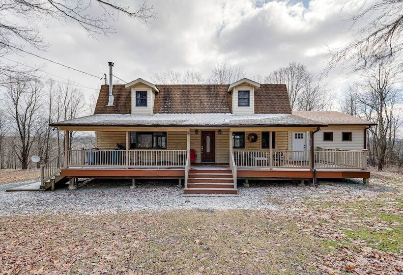 2 Mi To Elk Mountain: Poconos Escape On 11 Acres!