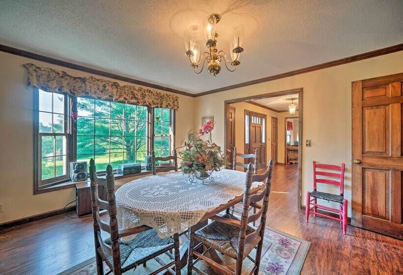 Dayton Home W/ Pool & Deck On 37 Private Acres!