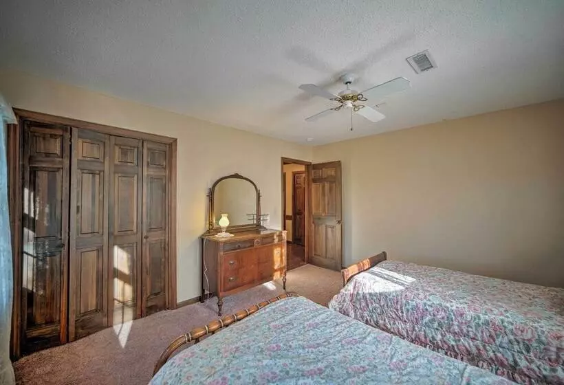 Dayton Home W/ Pool & Deck On 37 Private Acres!