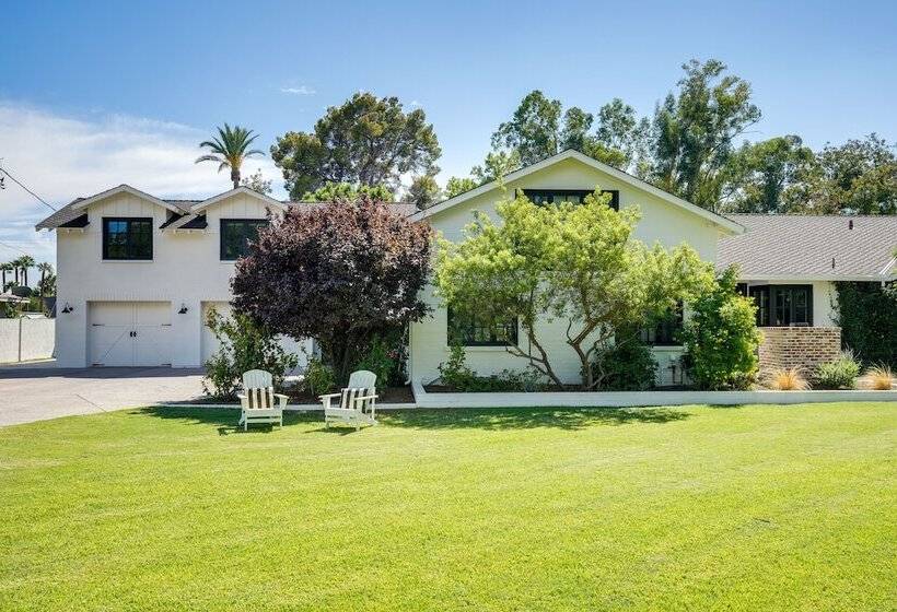 Pet Friendly Phoenix Retreat ~ 5 Mi To Downtown!