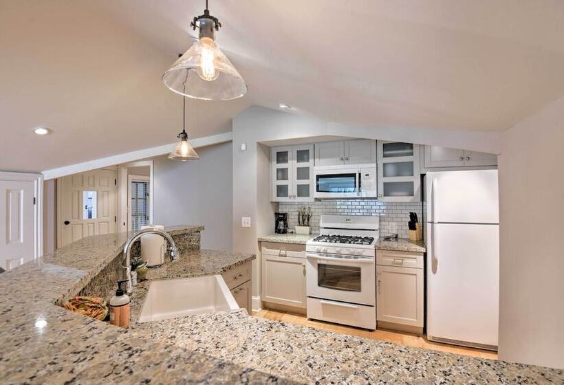 Pet Friendly Phoenix Retreat ~ 5 Mi To Downtown!