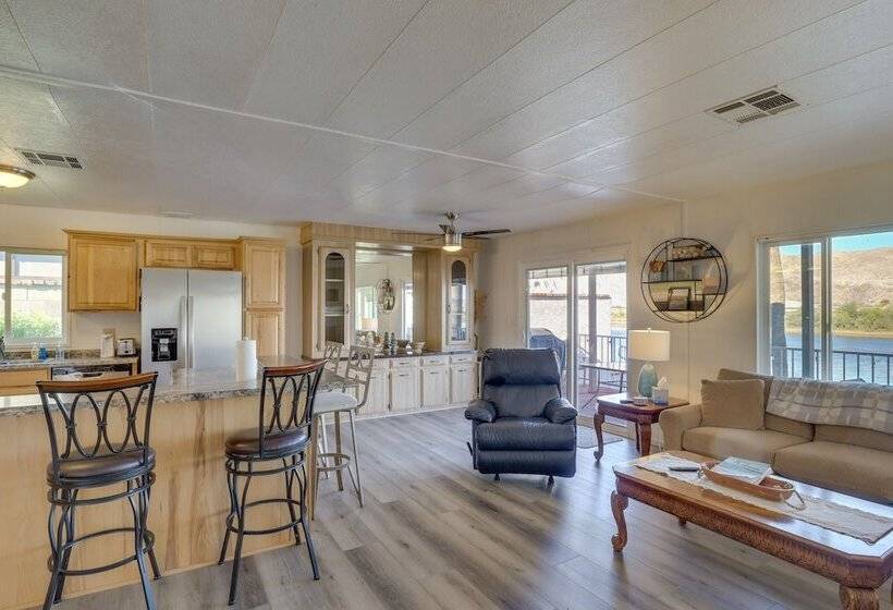 Riverfront Bullhead City House W/ Balcony!