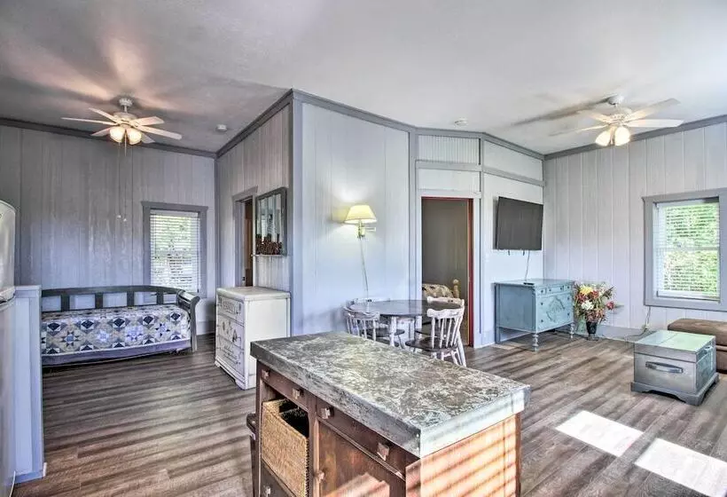 Rural Pine River Cabin: Snowmobile + Snowshoe