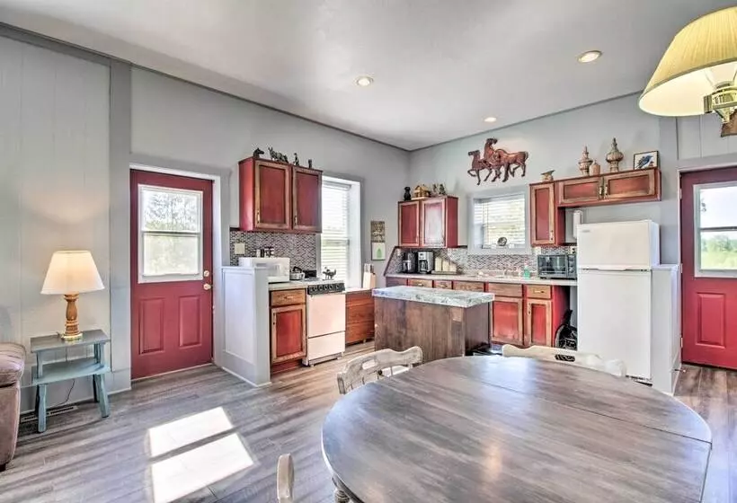 Rural Pine River Cabin: Snowmobile + Snowshoe