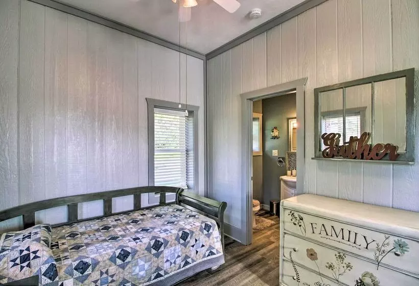 Rural Pine River Cabin: Snowmobile + Snowshoe