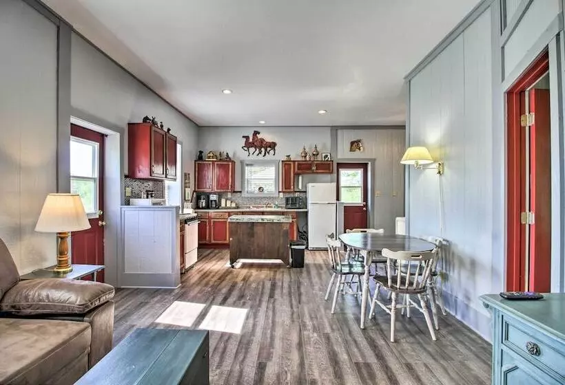 Rural Pine River Cabin: Snowmobile + Snowshoe