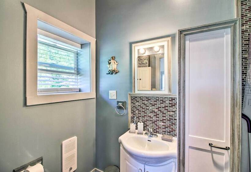 Rural Pine River Cabin: Snowmobile + Snowshoe