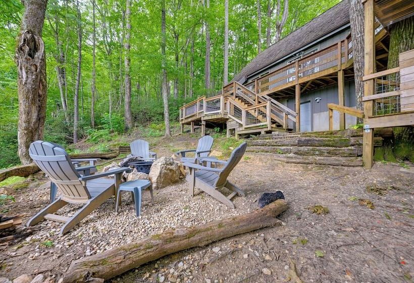 Sapphire Valley Cabin W/ Private Mountain Views!