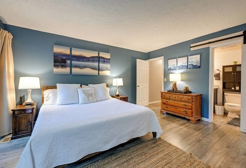 Sapphire Valley Cabin W/ Private Mountain Views!