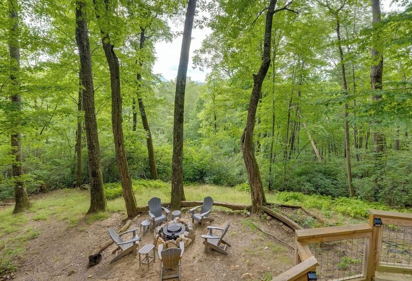 Sapphire Valley Cabin W/ Private Mountain Views!