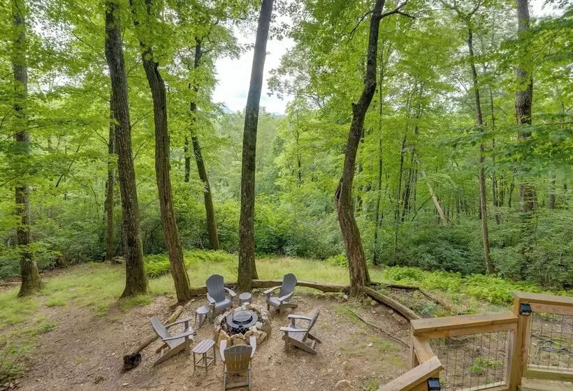 Sapphire Valley Cabin W/ Private Mountain Views!