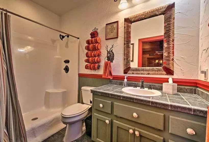 Spacious Waterfront Retreat W/ Dock & Hot Tub