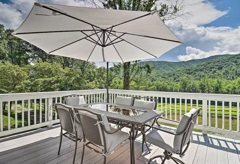 Candler Cabin W/ Deck & Mount Pisgah Views!