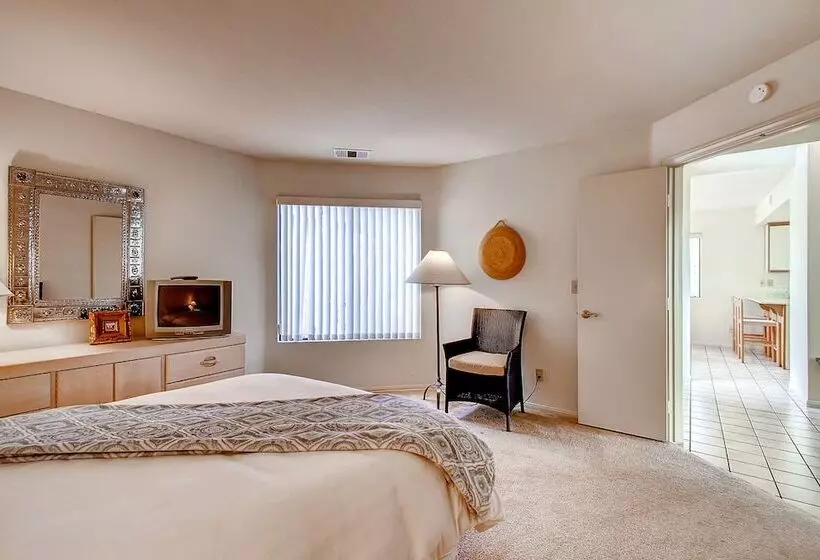 Borrego Springs Hideaway: Pool Table, Mtn Views!