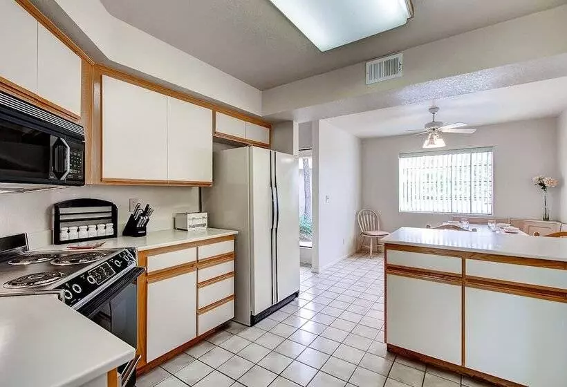 Borrego Springs Hideaway: Pool Table, Mtn Views!