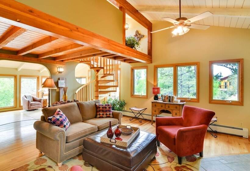 Buena Vista Retreat: Steps To Arkansas River!