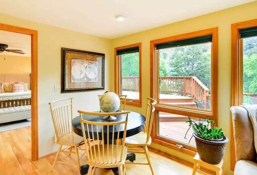 Buena Vista Retreat: Steps To Arkansas River!