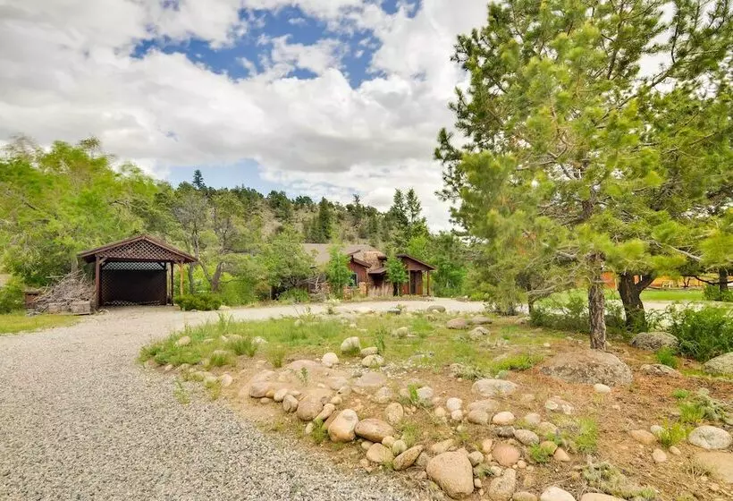 Buena Vista Retreat: Steps To Arkansas River!