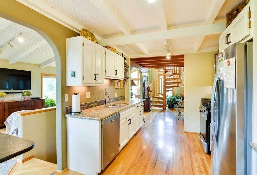 Buena Vista Retreat: Steps To Arkansas River!