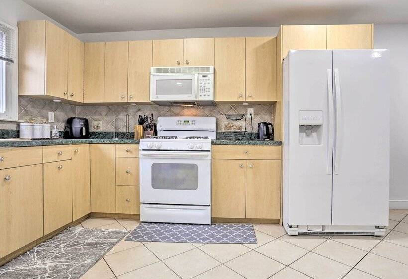 Charming Mamaroneck Home ~ 22 Mi To Manhattan