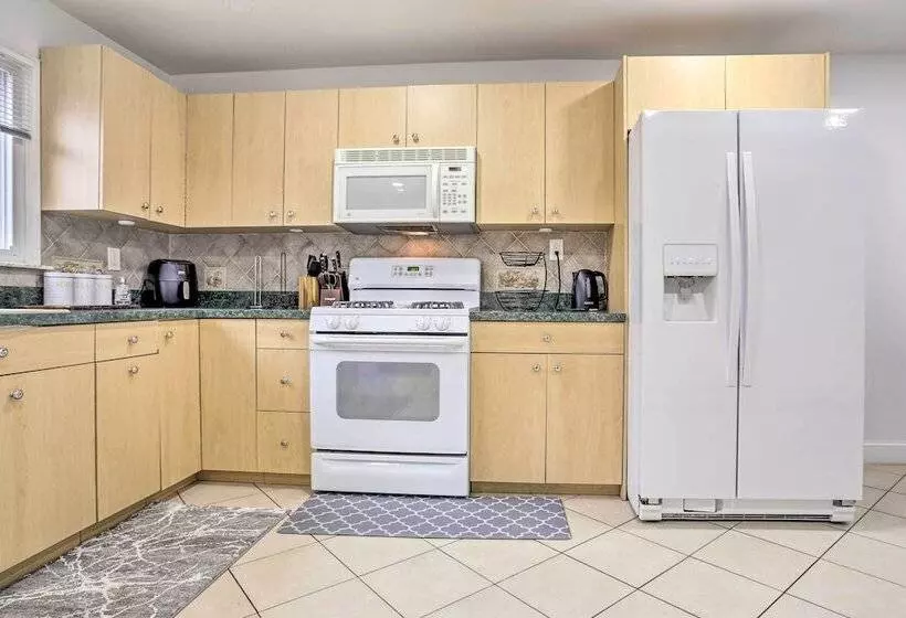 Charming Mamaroneck Home ~ 22 Mi To Manhattan