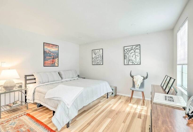 Idyllic Flagstaff Home: 3 Mi To Historic Downtown!