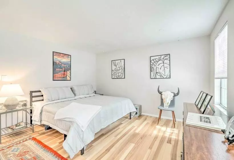 Idyllic Flagstaff Home: 3 Mi To Historic Downtown!