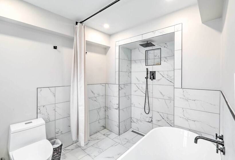 Idyllic Flagstaff Home: 3 Mi To Historic Downtown!