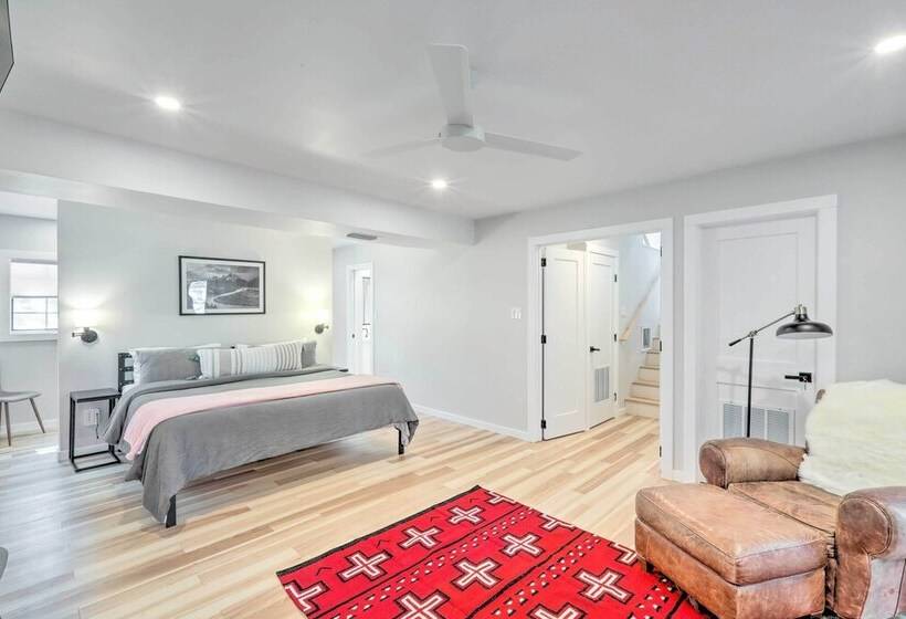 Idyllic Flagstaff Home: 3 Mi To Historic Downtown!