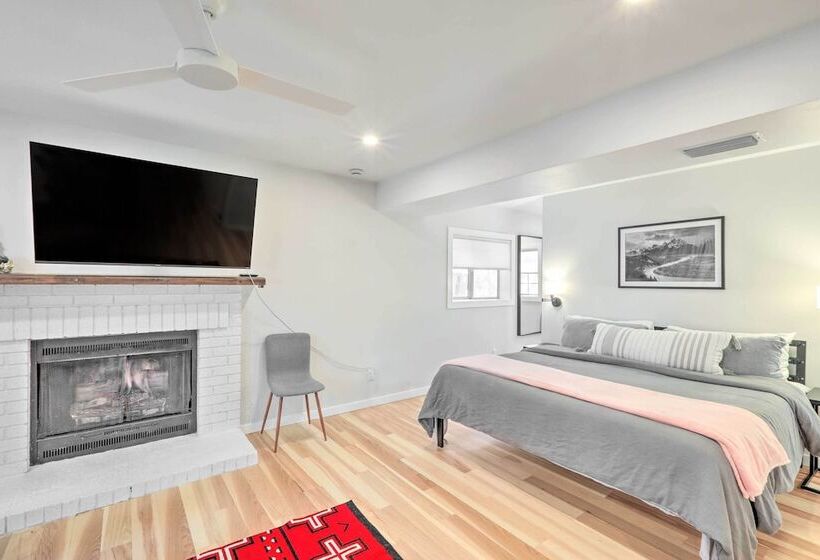 Idyllic Flagstaff Home: 3 Mi To Historic Downtown!