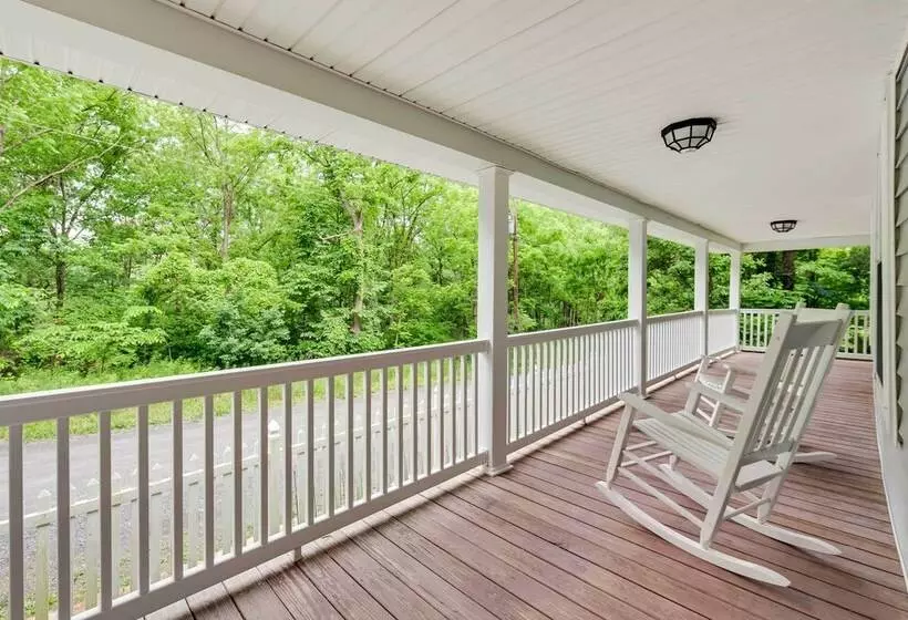 Cottage W/ Hot Tub & Fire Pit By Mahantango Creek