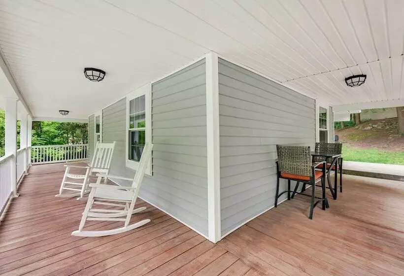 Cottage W/ Hot Tub & Fire Pit By Mahantango Creek