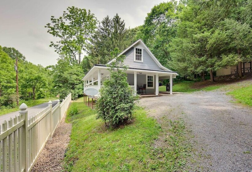 Cottage W/ Hot Tub & Fire Pit By Mahantango Creek