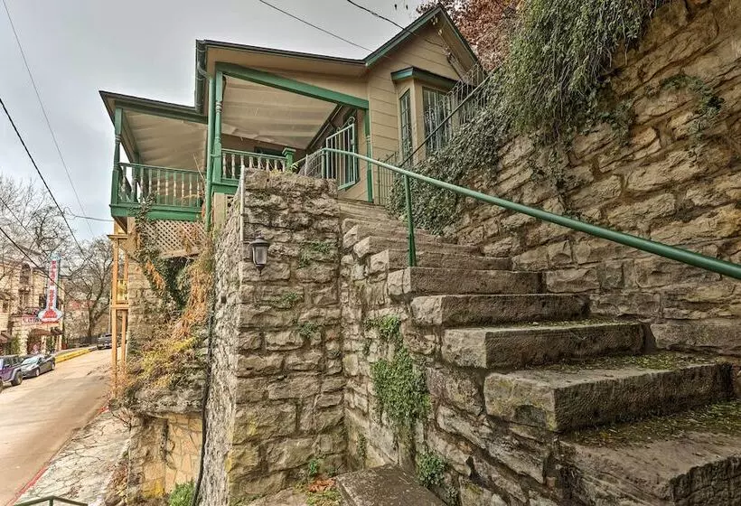 Cozy Eureka Springs Cottage, Walk To Dtwn!